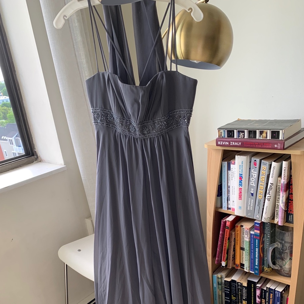 David’s Bridal Bridesmaids Gown Size 6 (unaltered)